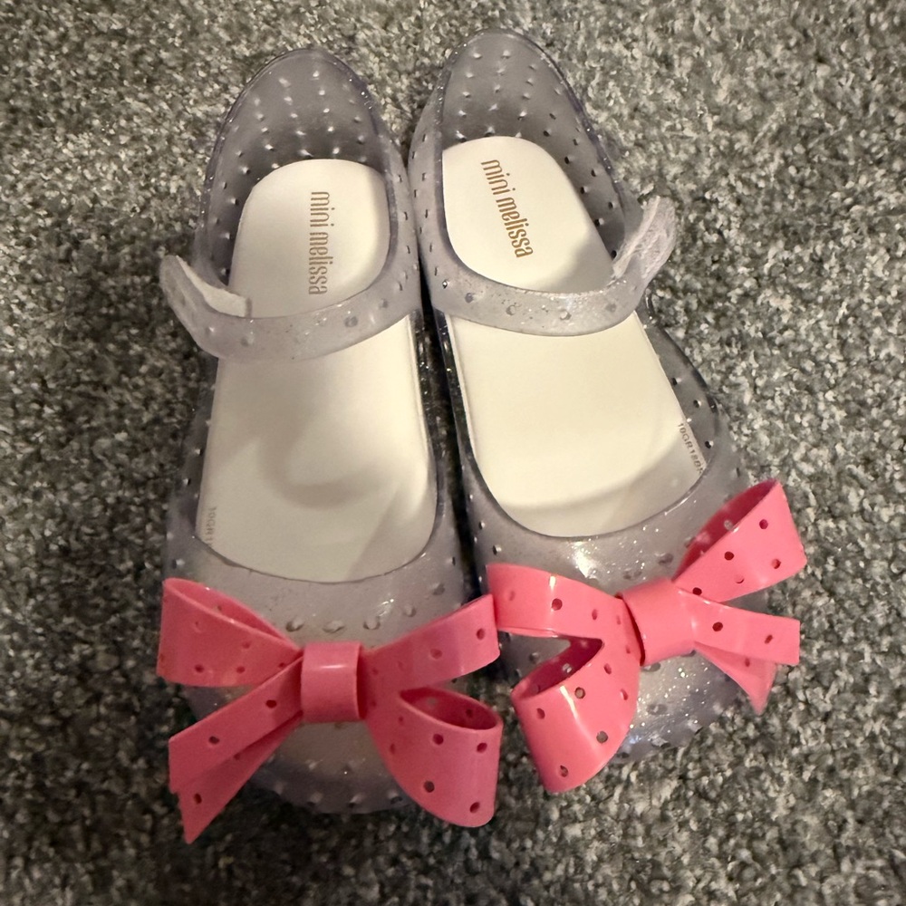 Mini Melissa Gray Dress Shoes with Pink Bow size 11